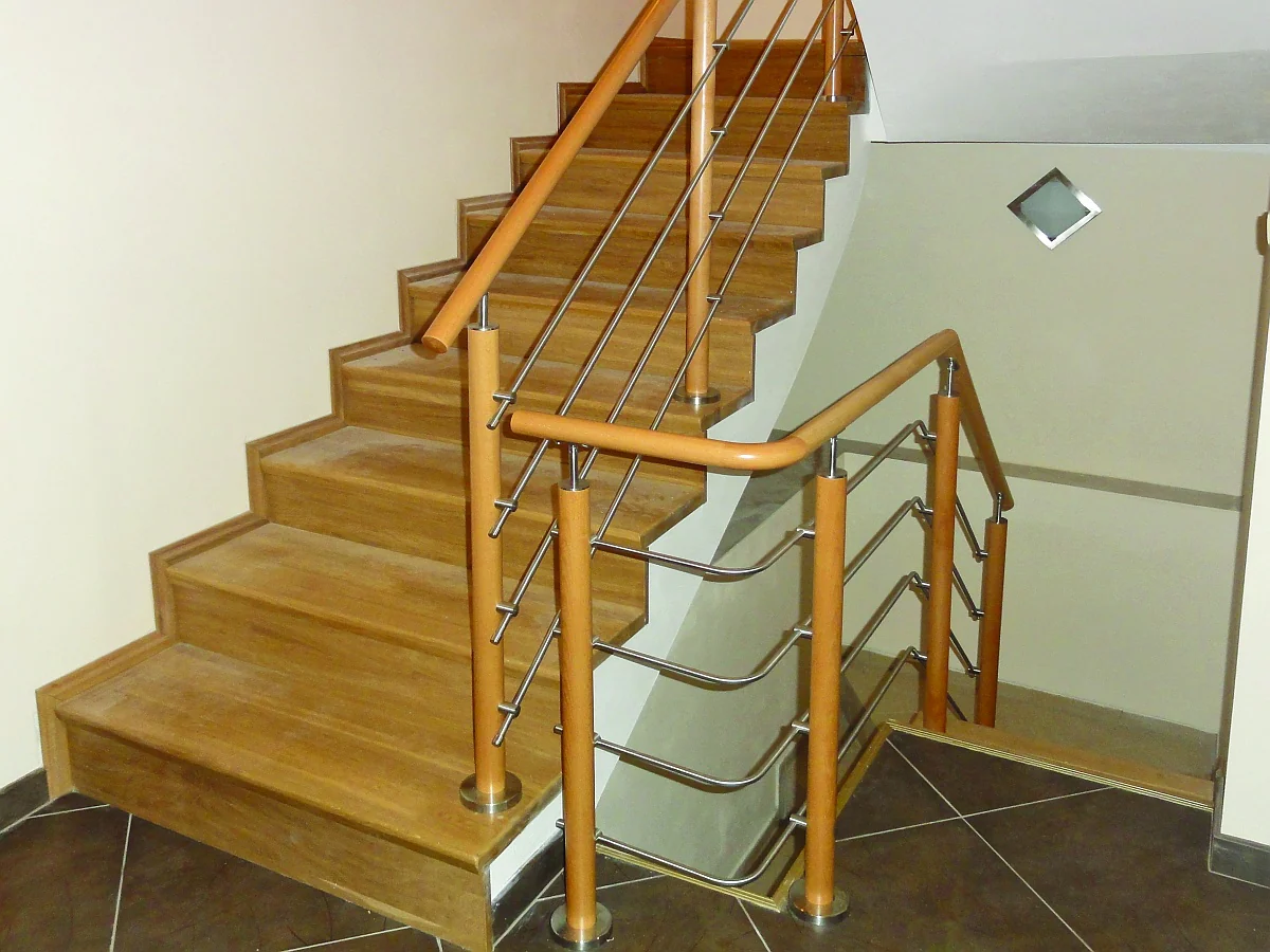 Connector (elbow, transition) for handrail, BEECH - Image 3
