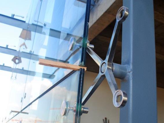 Fixed glazing - spider - Image 2