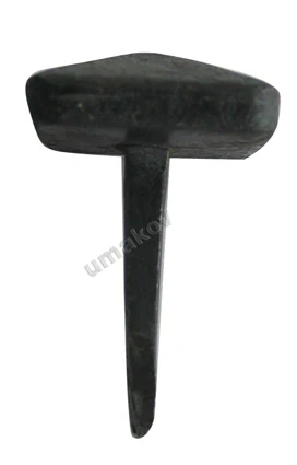 Forged nails 27x27x35mm