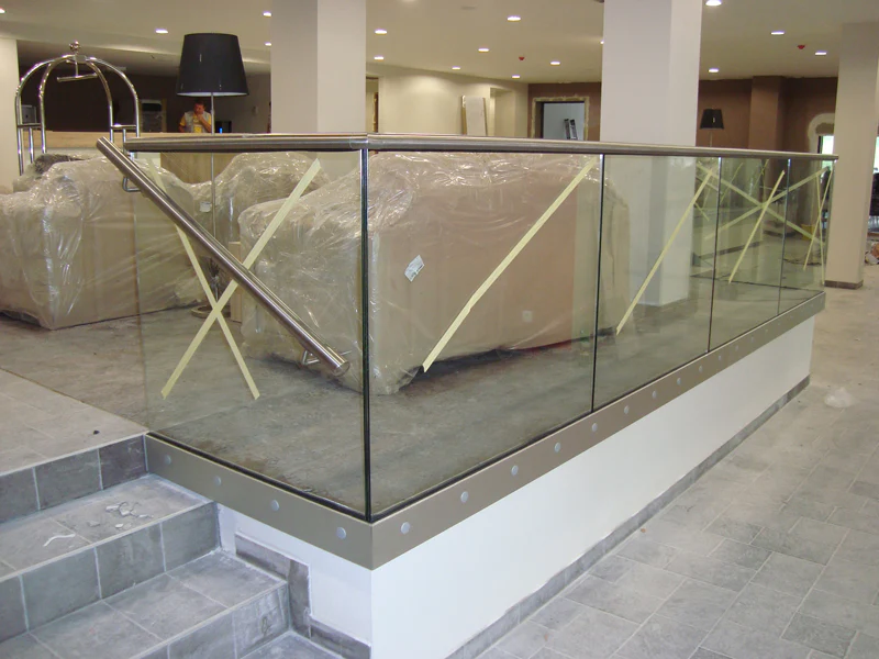 Glass railing, aluminium profile, 2500x1000mm - Image 4