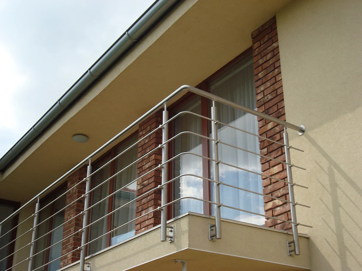 Handrail bracket - Image 3